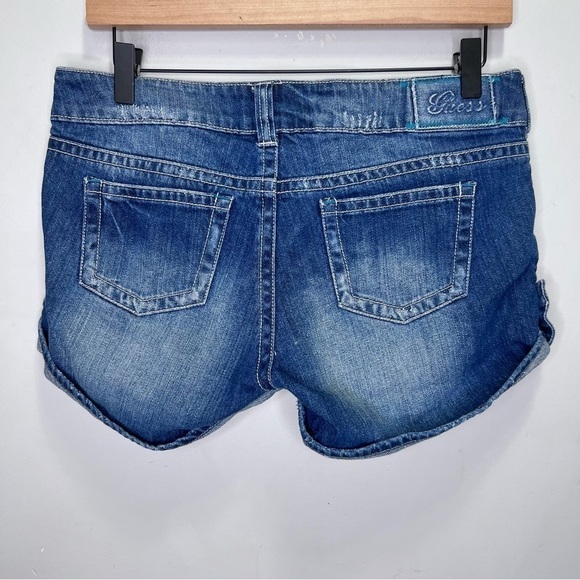 Y2K Guess Denim Shorts Size 29 - Picture 4 of 10